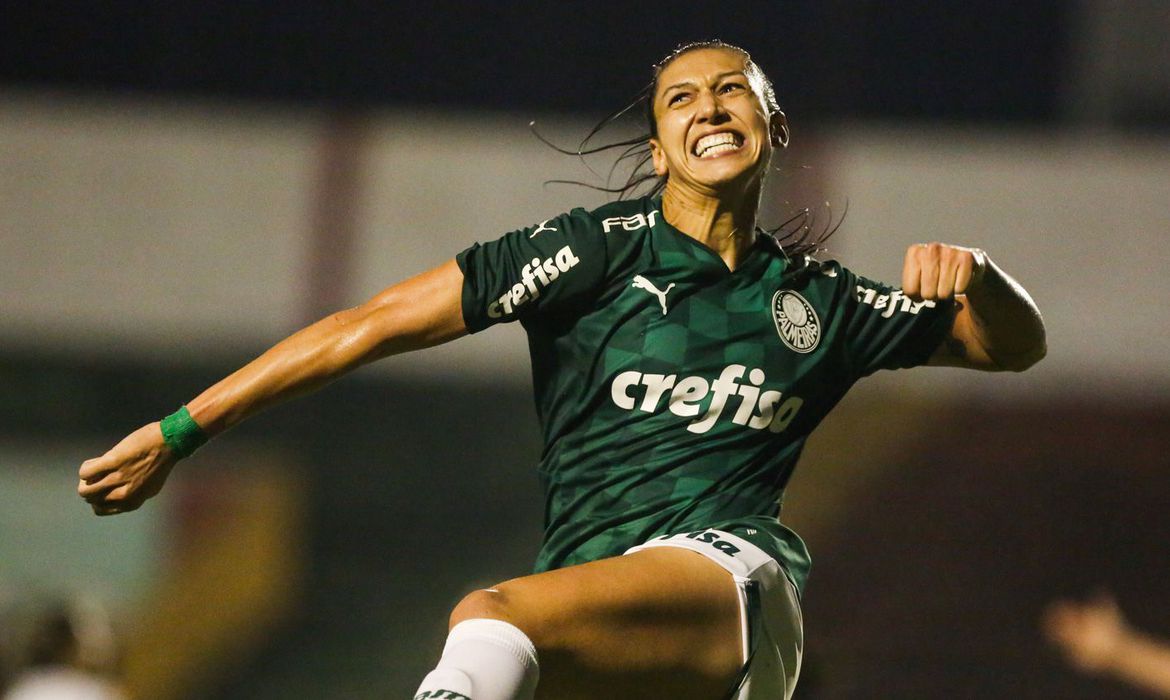 Corinthians e Internacional farão as finais do Campeonato