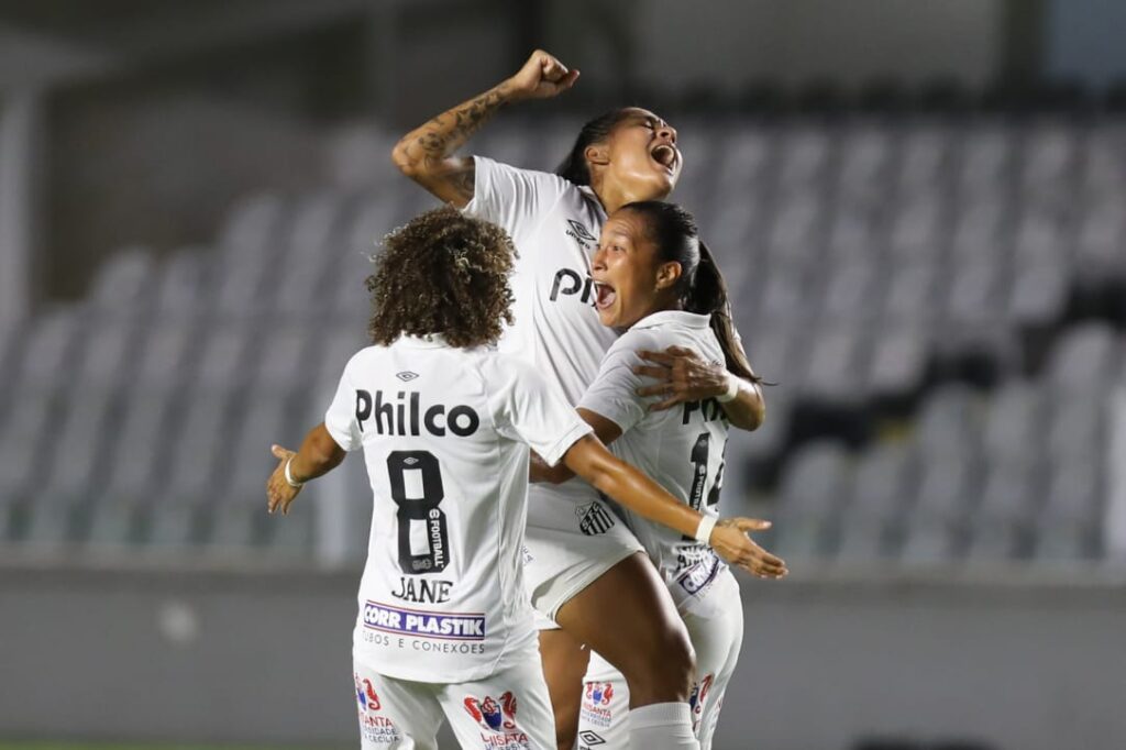 BB e Eleven Sports promovem jogo das estrelas do futebol feminino