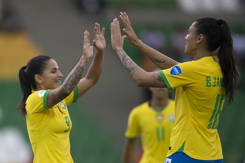 Copa América: Adriana e Debinha foram as artilheiras do título