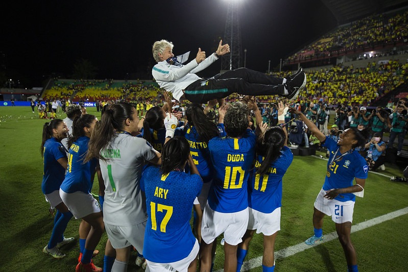 Futebol feminino vai mudar de patamar? Copa chega ao final com