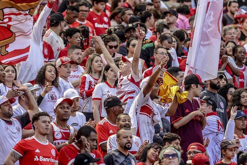 Porque cobrar os jogos Femininos? As Mulheres merecem!