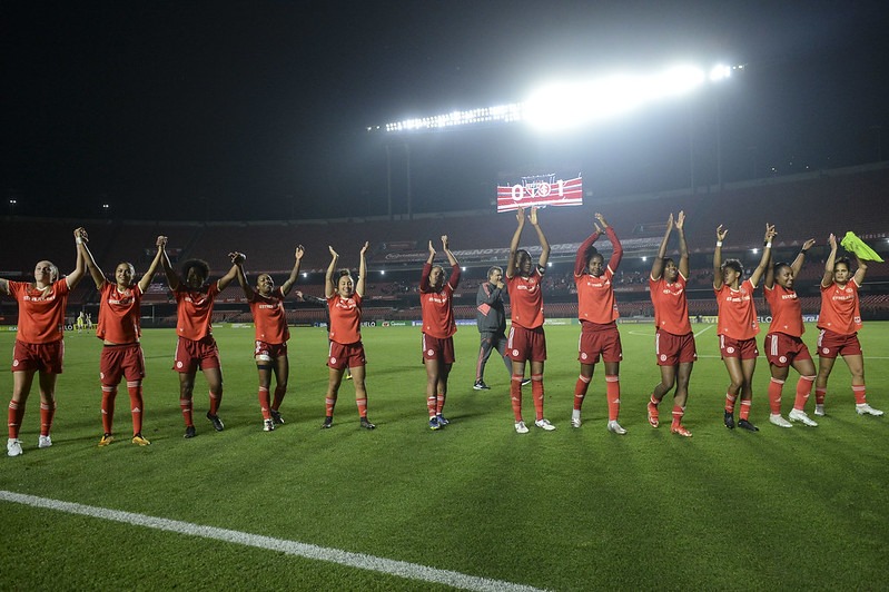 Corinthians e Internacional farão as finais do Campeonato