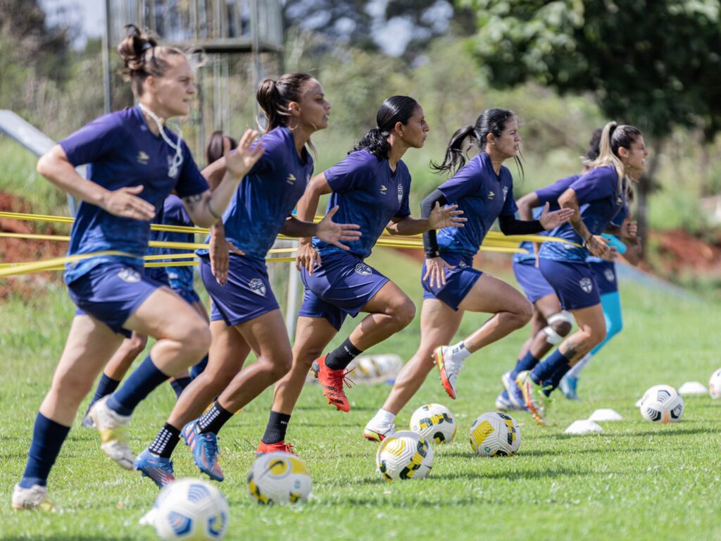 Supercopa de futebol feminino terá Corinthians x Palmeiras no primeiro  mata-mata; veja os jogos