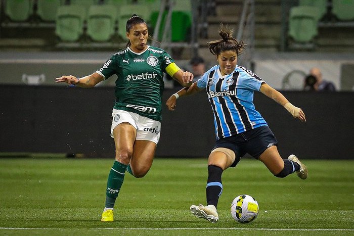 Futebol feminino venceu mais uma vez, diz Andressa Alves após