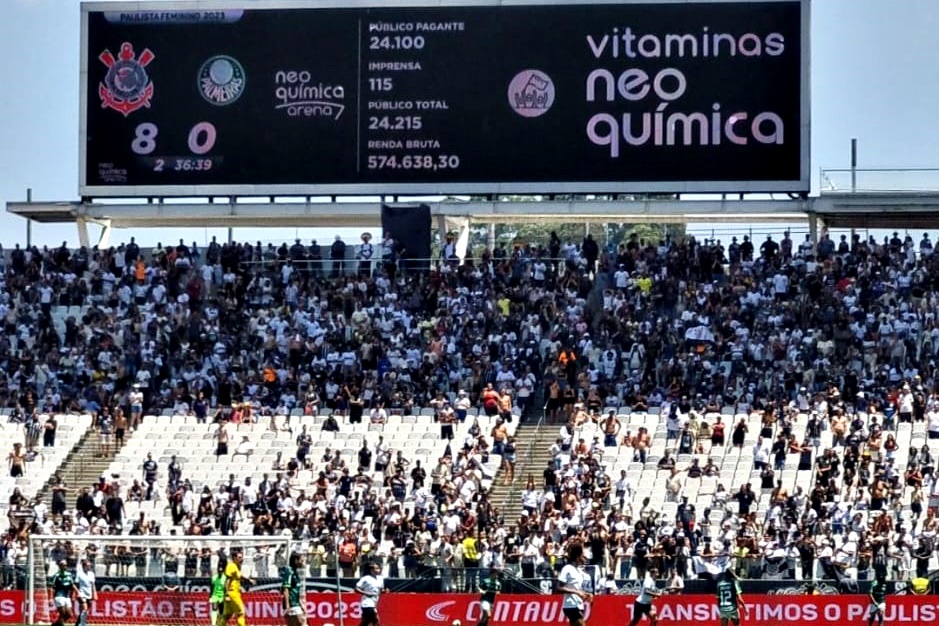 Corinthians vira sobre o São Paulo na Neo Química Arena e conquista o Paulista  Feminino